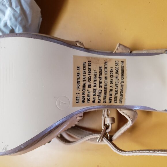 Embellished Platform Sandals and Purse - Picture 10 of 10